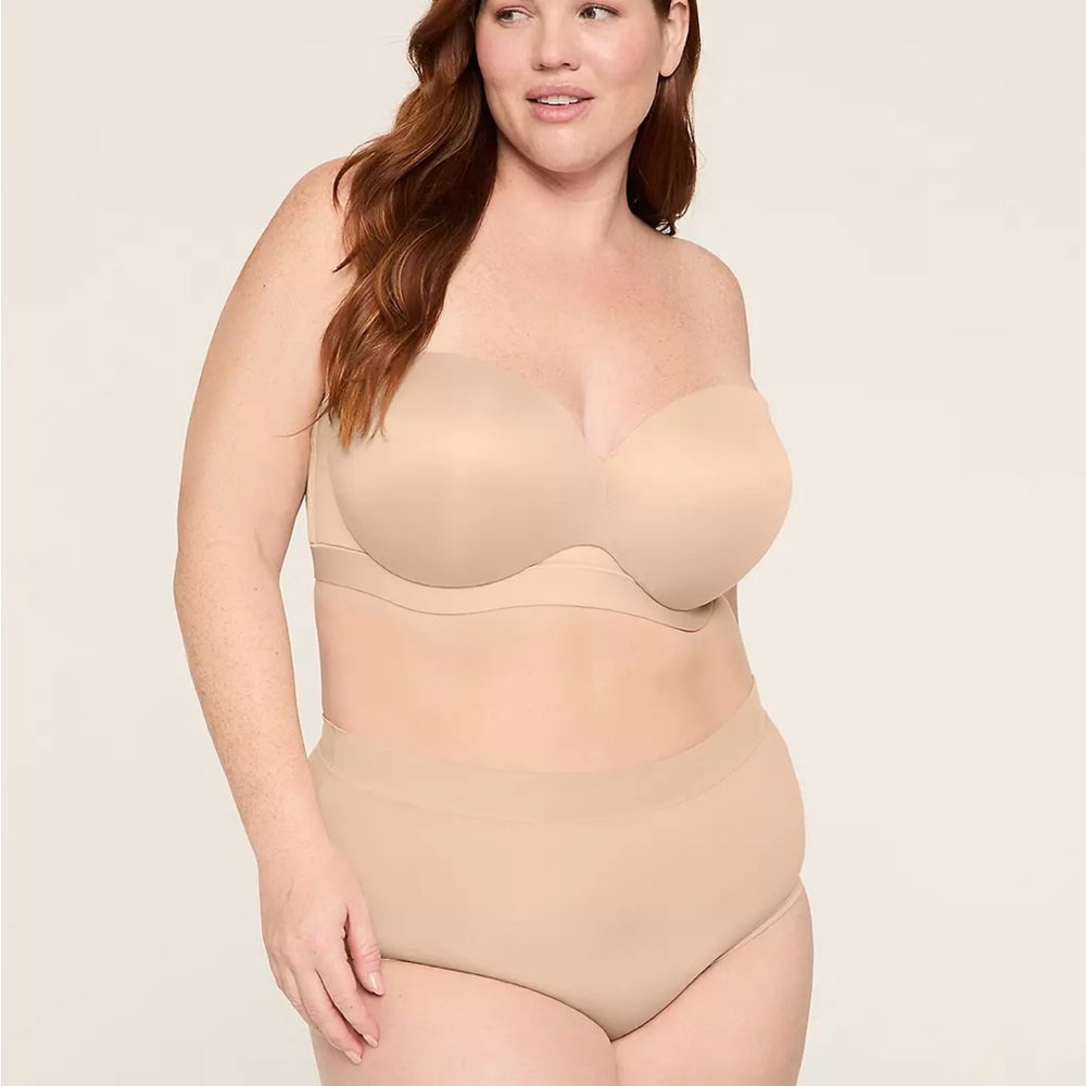 NWT Cacique Comfort Bliss Lightly Lined Multi-Way Strapless Bra - 54D
